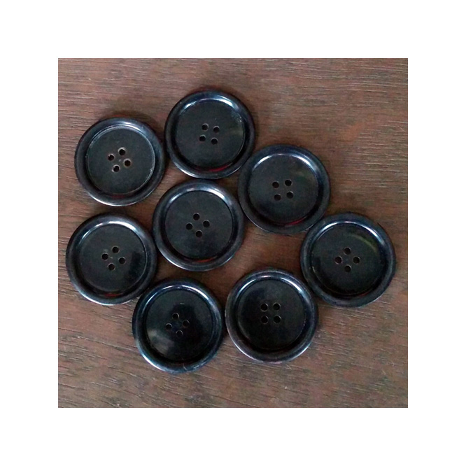 black horn buttons 34 mm in size