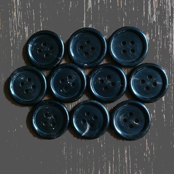 hand made 22 mm black horn buttons for coats and suits