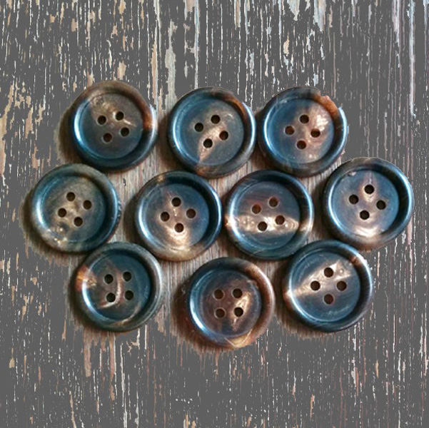 hand made 22 mm dark brown horn buttons for coats and suits