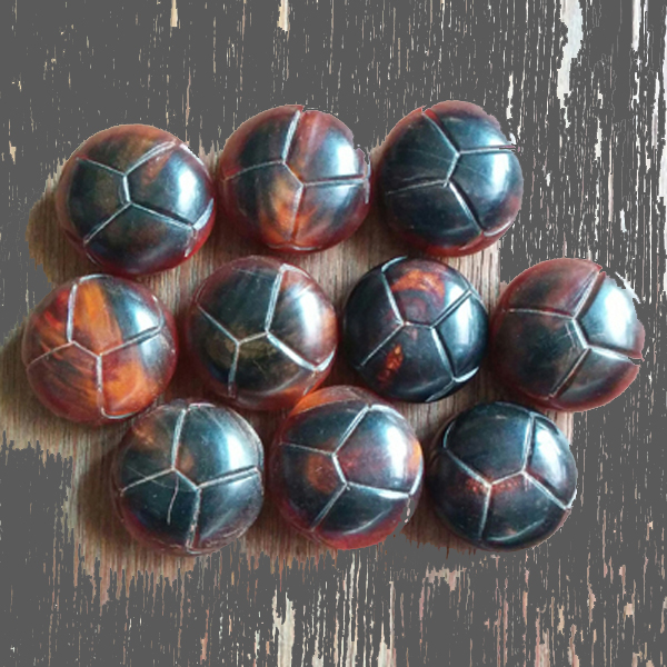hand made 22 mm football horn buttons for coats and suits