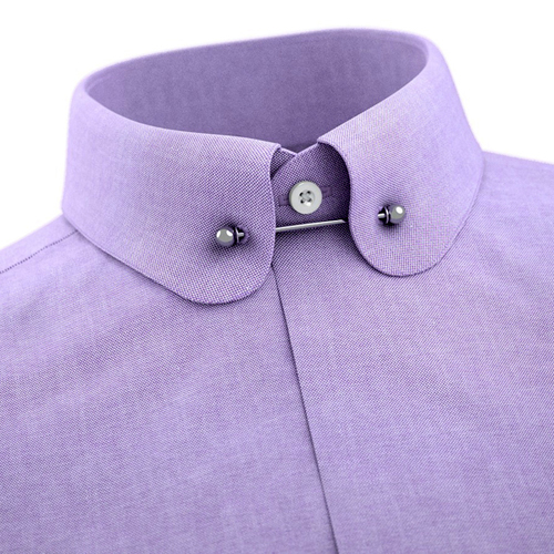 Pin collar in the men’s shirt.