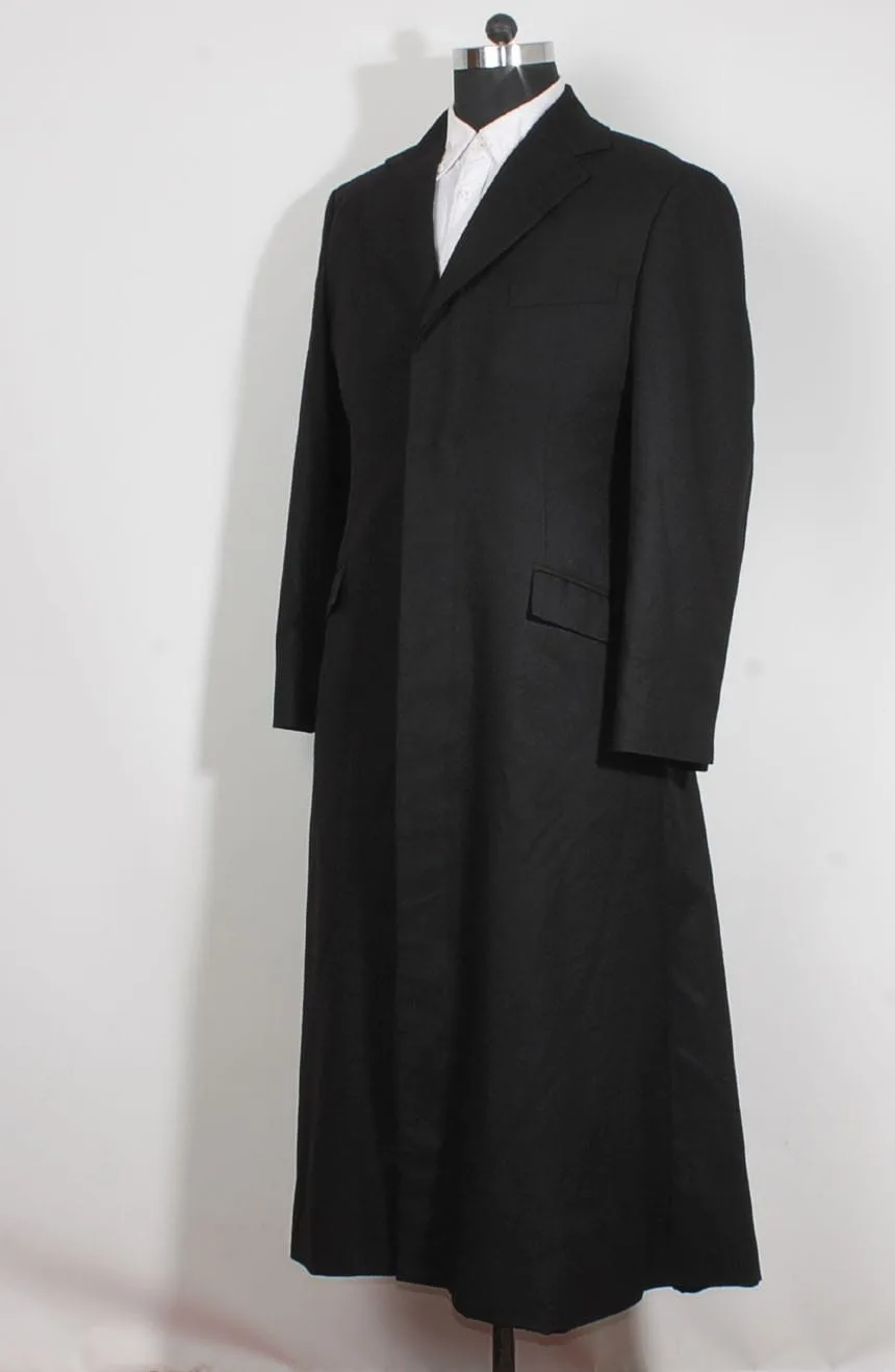 Keanu Reeves black trench coat from the Matrix 3, a full side view.