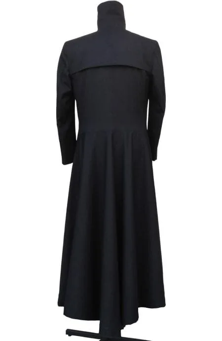 Matrix coat aka Neo trench coat black from the Matrix 1 movie, full back view.