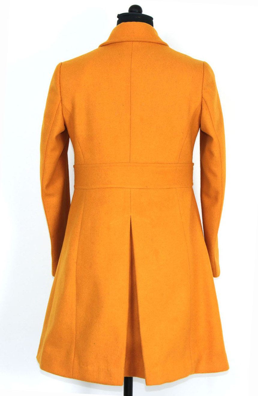 Women Burgundy Notch Collar Crop Blazer at Rs 961.00 | Ladies Suit Jackets,  Feminine Dress Coats, Womens Tailored Blazers, महिला ब्लेज़र - NOZ2TOZ, New  Delhi | ID: 2852669754491