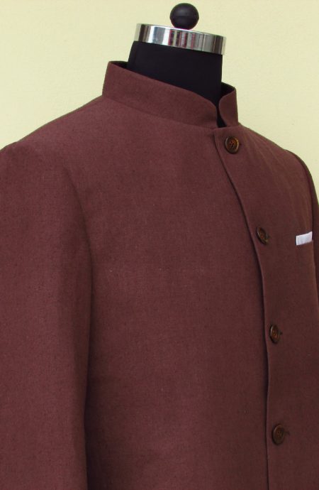 Silk Nehru jacket from James Bond movie Dr. No. Mandarin collar view.