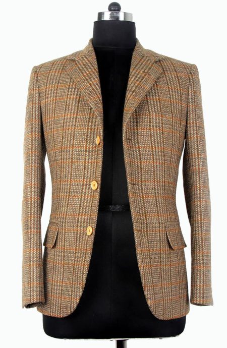 A custom men's Shetland tweed blazer, W. Bill pure new wool, notch lapel and three-button closure, front view