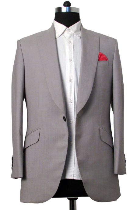 Grey sharkskin single-button peak-lapel suit, full front view